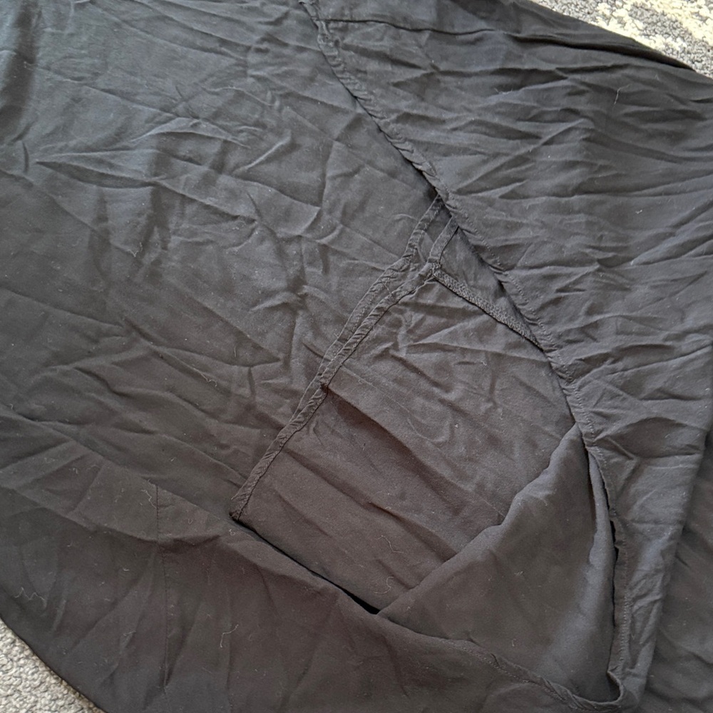 Kismet Black Gathered Bodice Dress - Picture 15 of 17